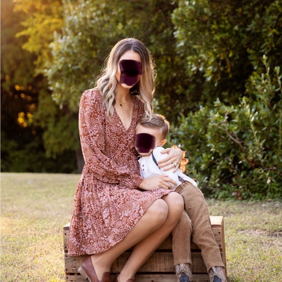 Long sleeve A-line floral dress - Picture 4 of 5